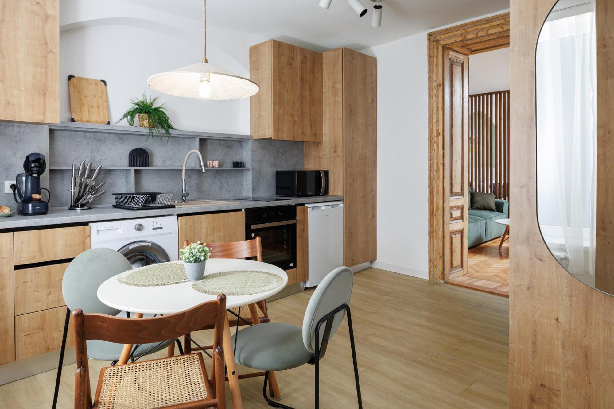 Lunga 16 Guesthouse 2 Брашов Екстериор снимка