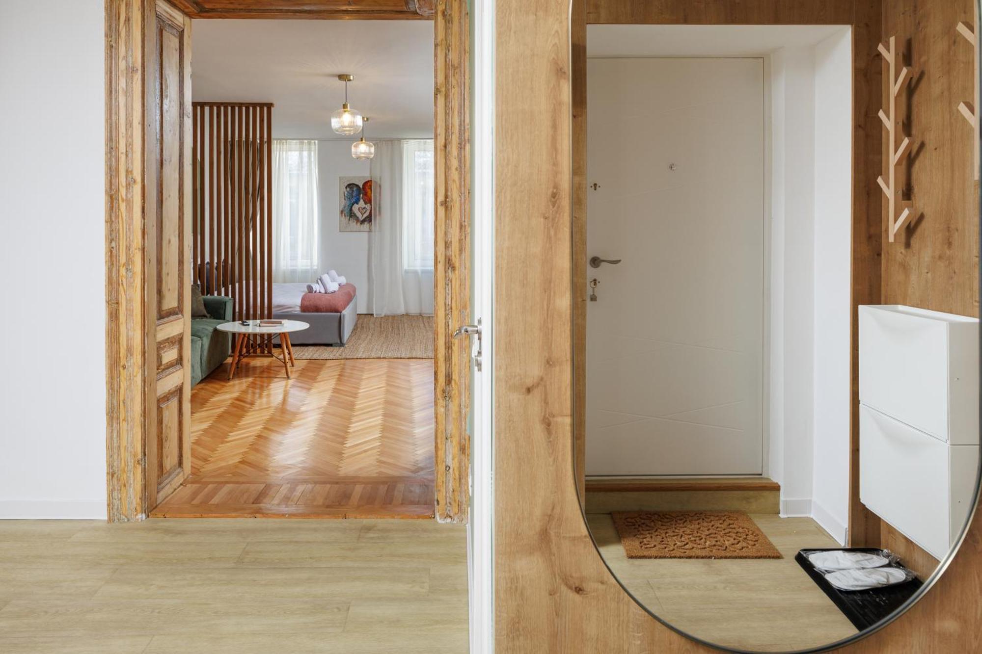 Lunga 16 Guesthouse 2 Брашов Екстериор снимка